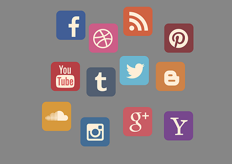 social media icon set 1142000 640
